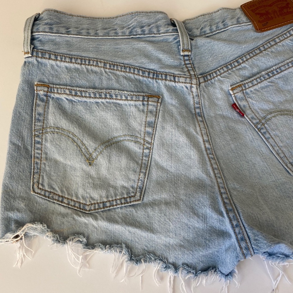 Levi’s Unique Button Front Distressed Shorts - image 8